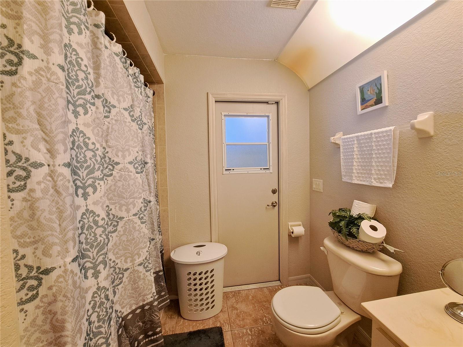 23180 AVACADO AVE, PUNTA GORDA, FL, 33980