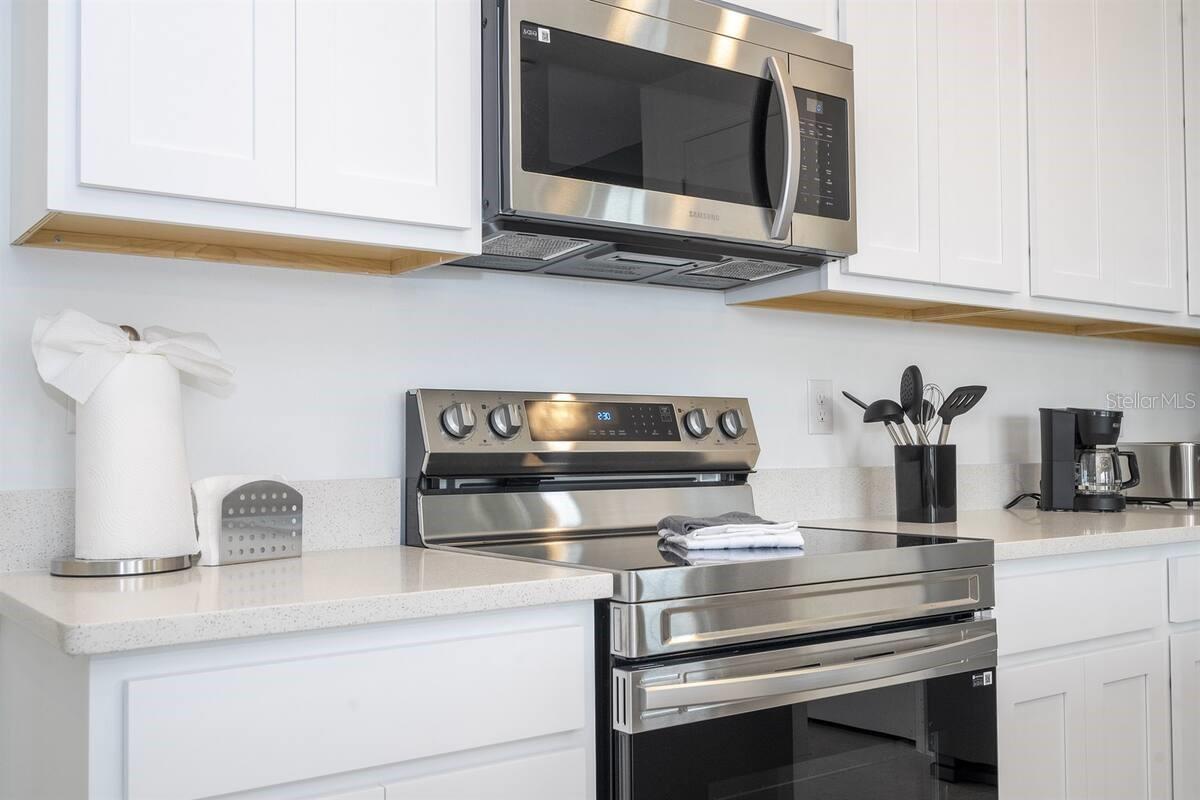 619 LONGBOAT DR, DAVENPORT, FL, 33896