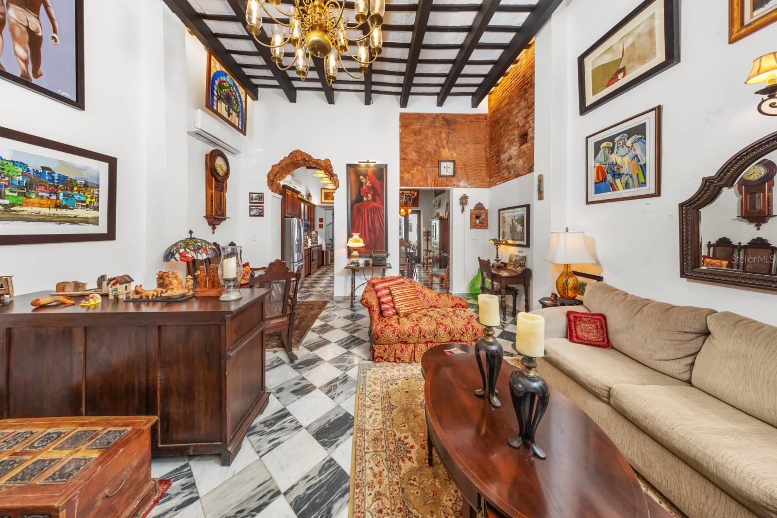 PR9114881 Property Photo