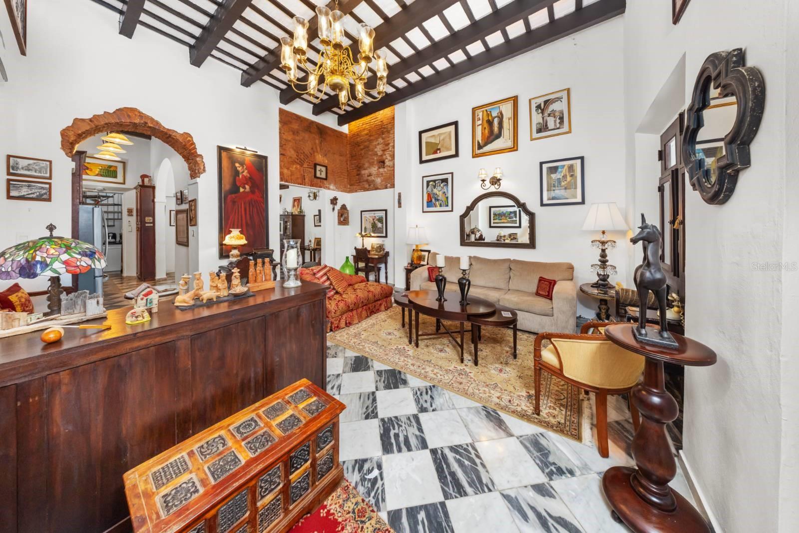 PR9114881 Property Photo