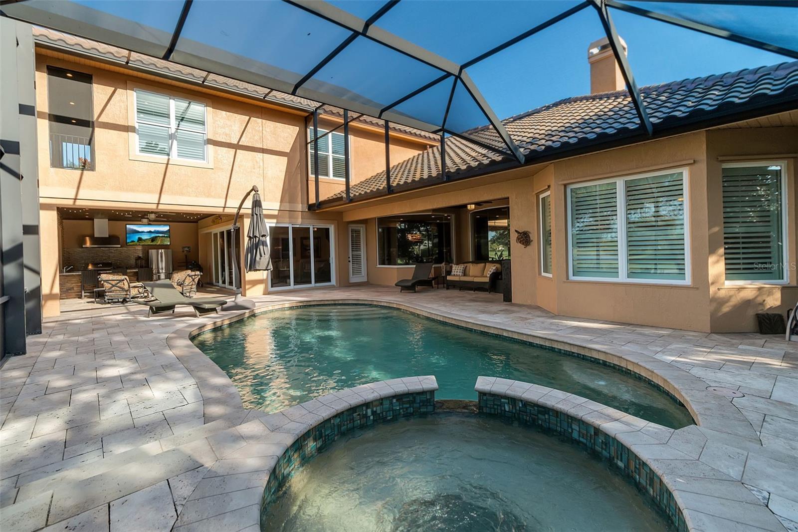A4659027 Property Photo
