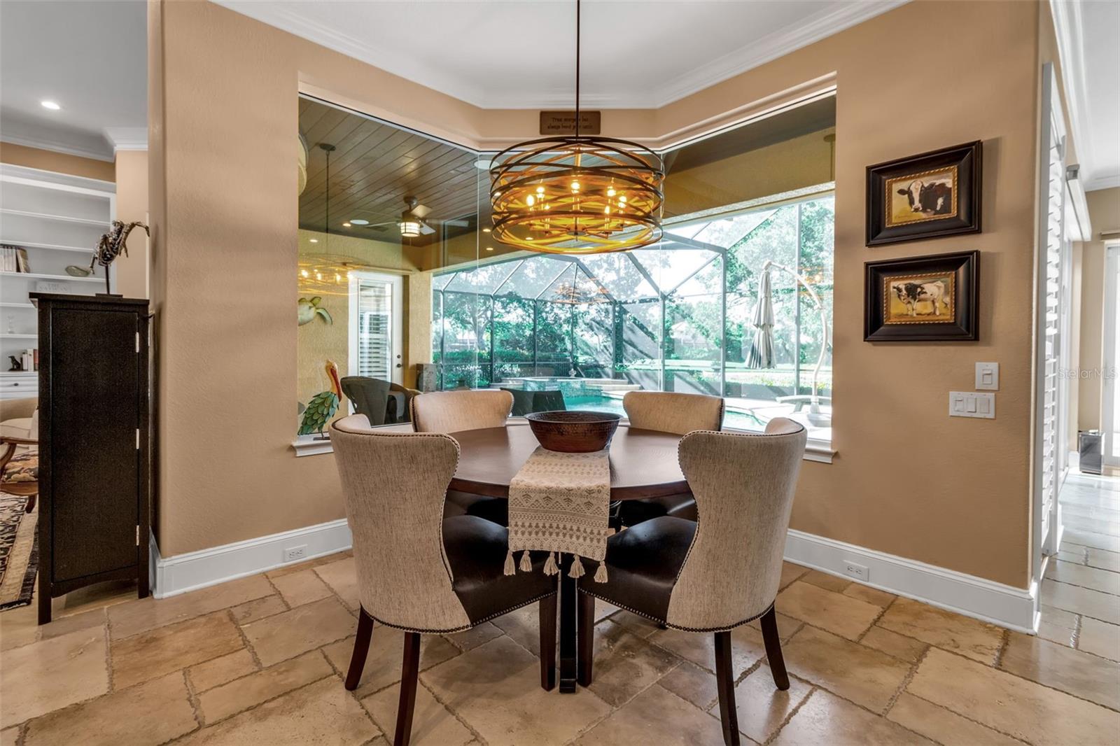 A4659027 Property Photo