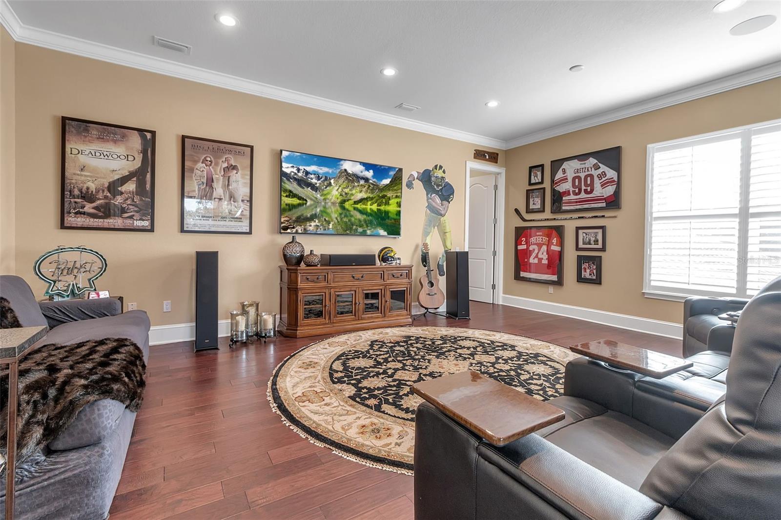 A4659027 Property Photo