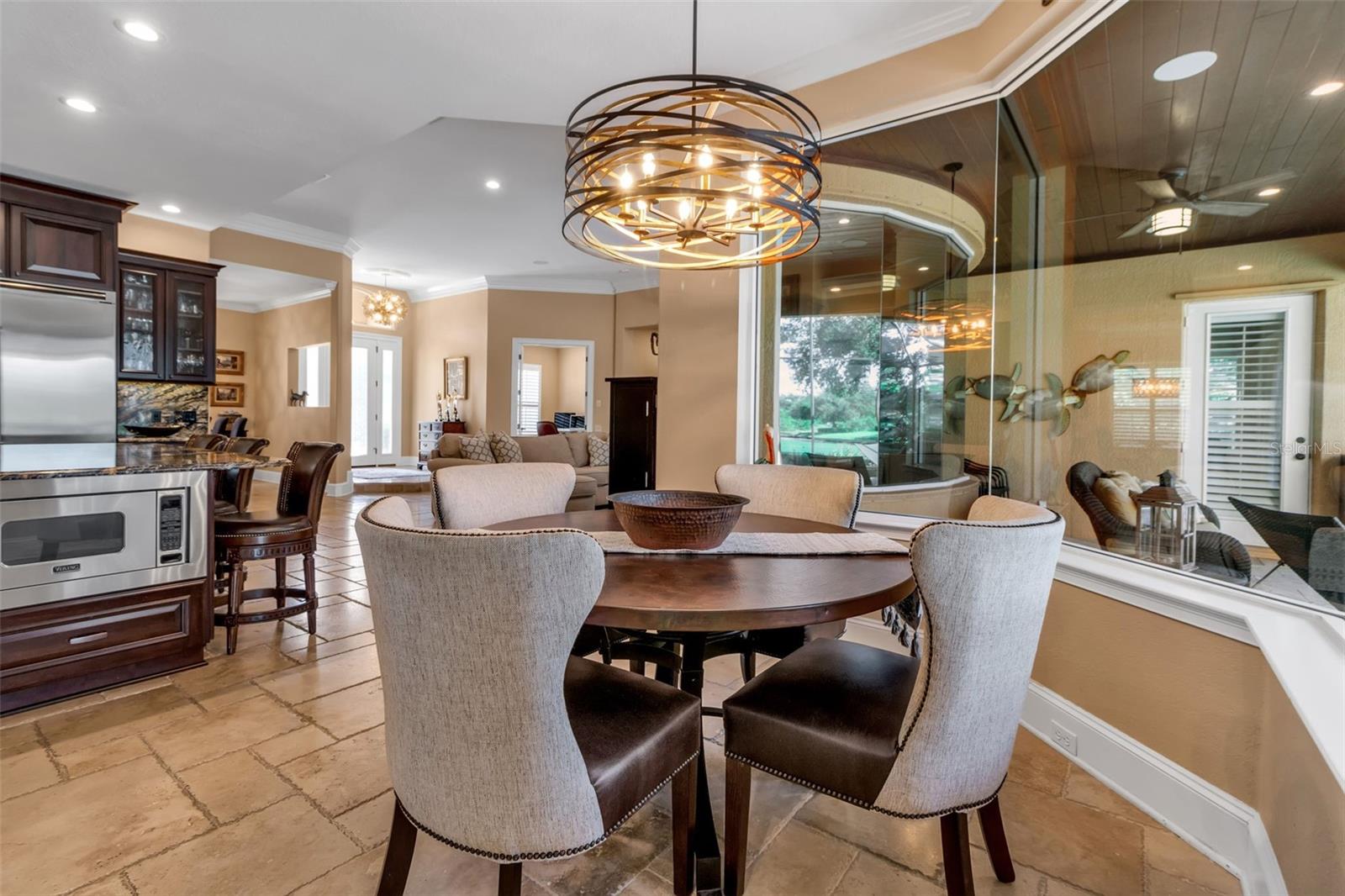 A4659027 Property Photo