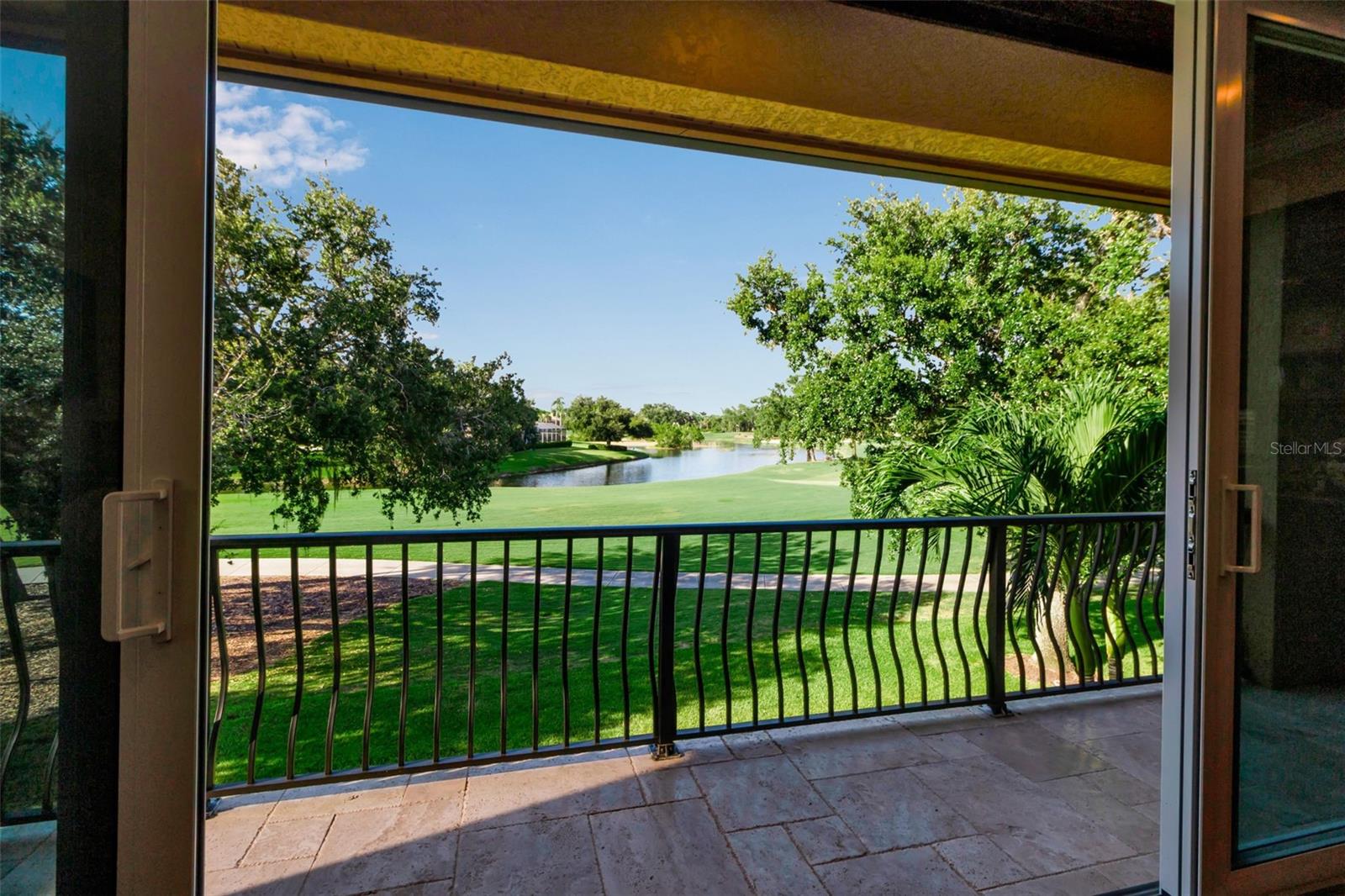 A4659027 Property Photo