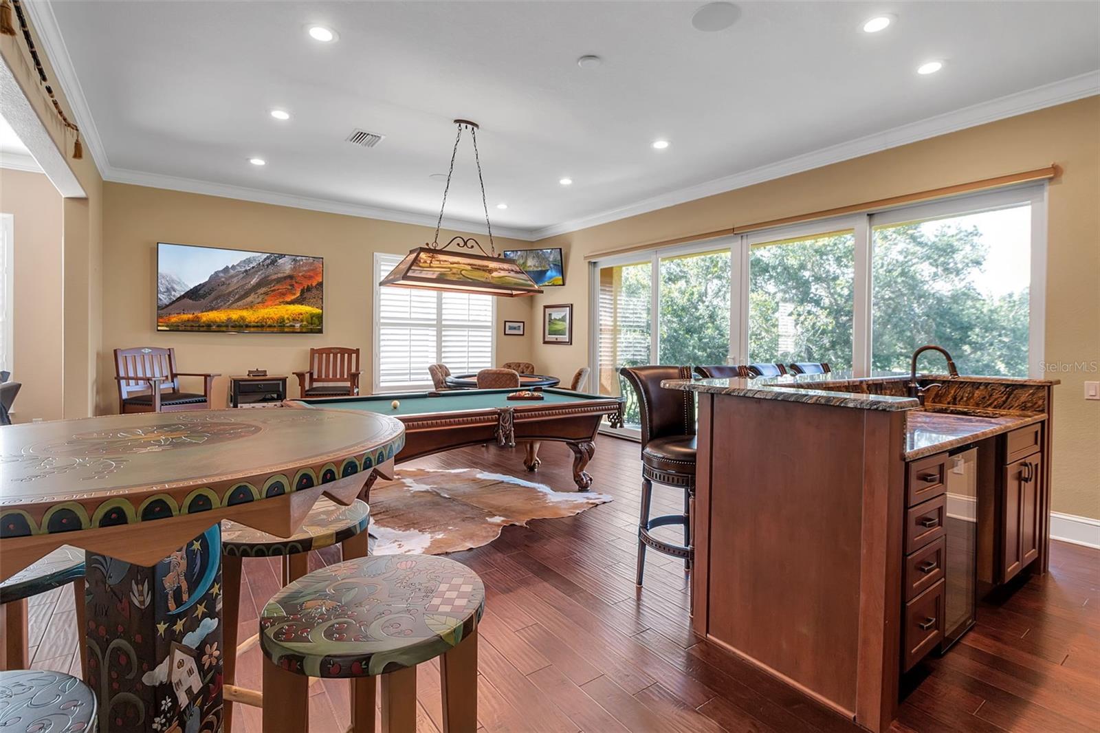 A4659027 Property Photo