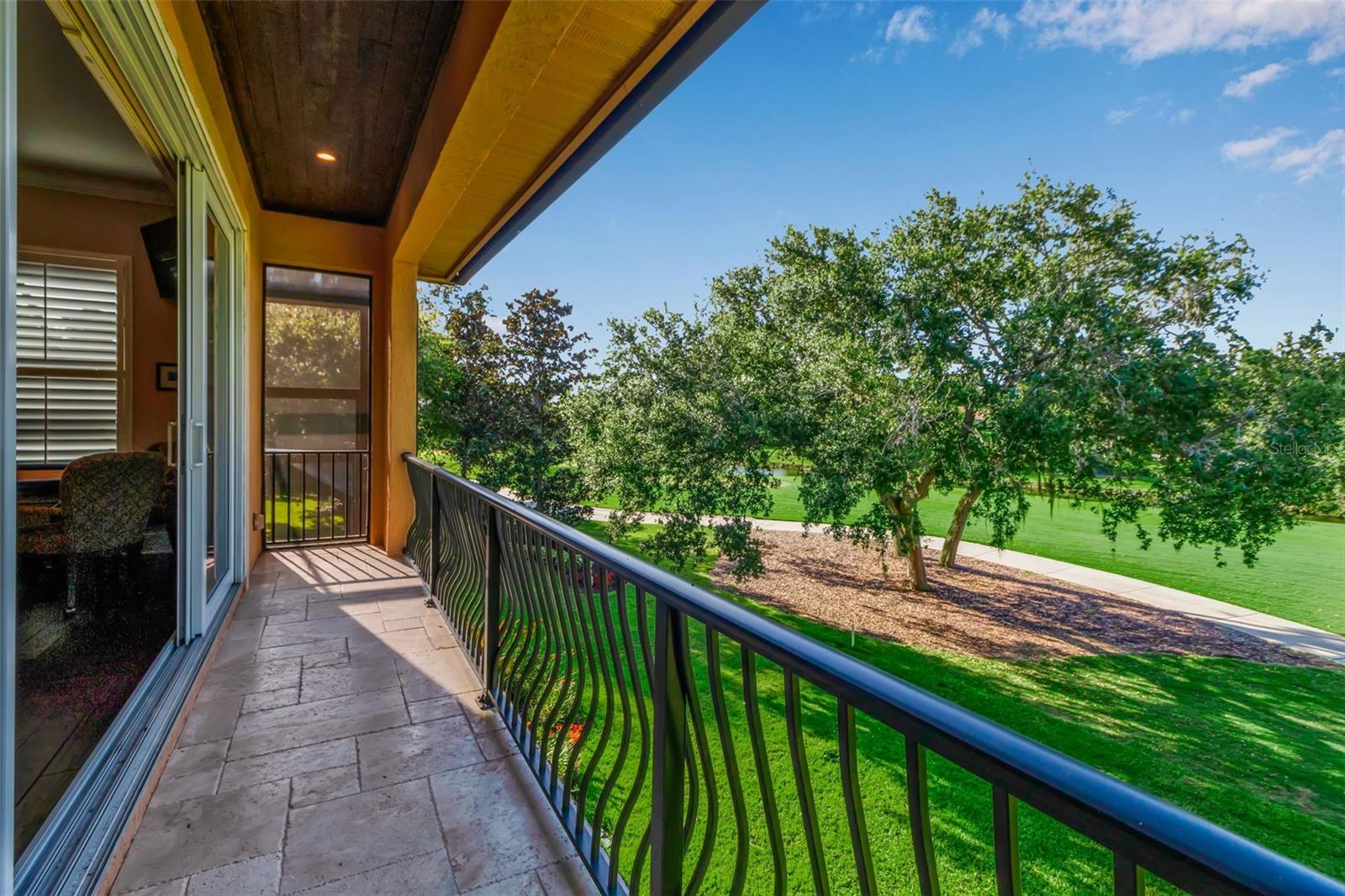 A4659027 Property Photo