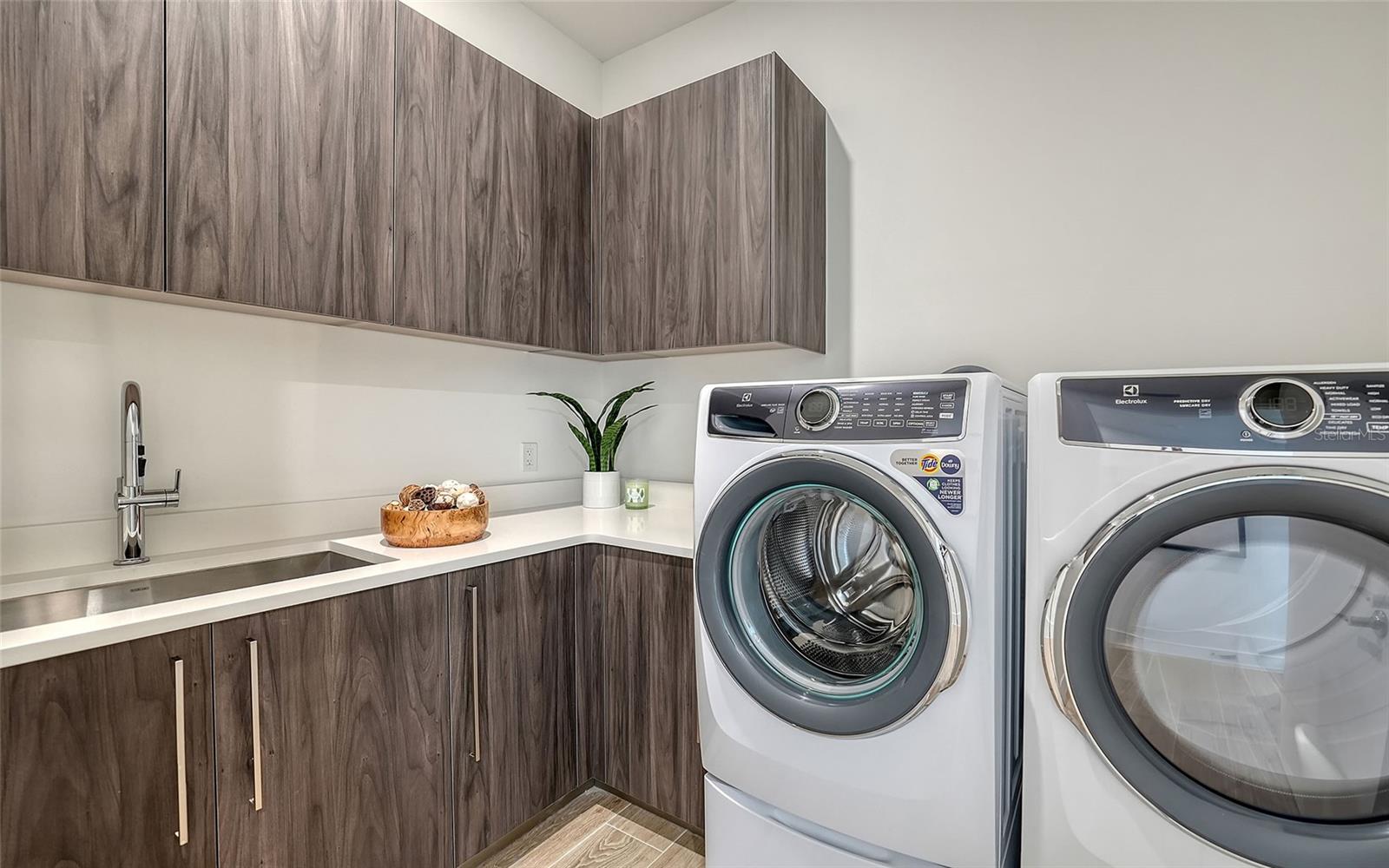 A4659041 Property Photo