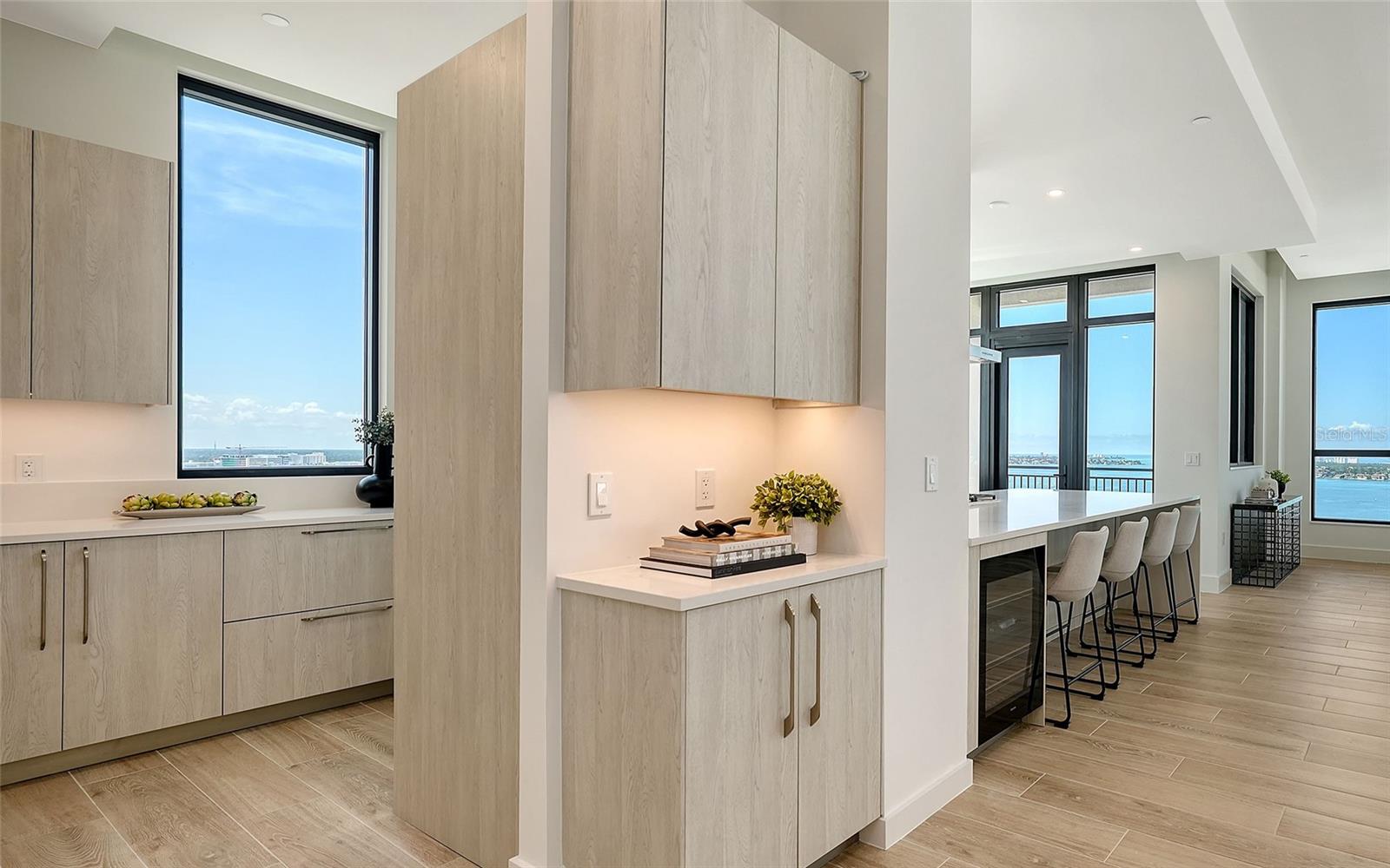 A4659041 Property Photo