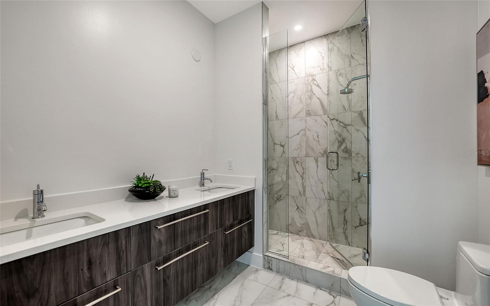 A4659041 Property Photo