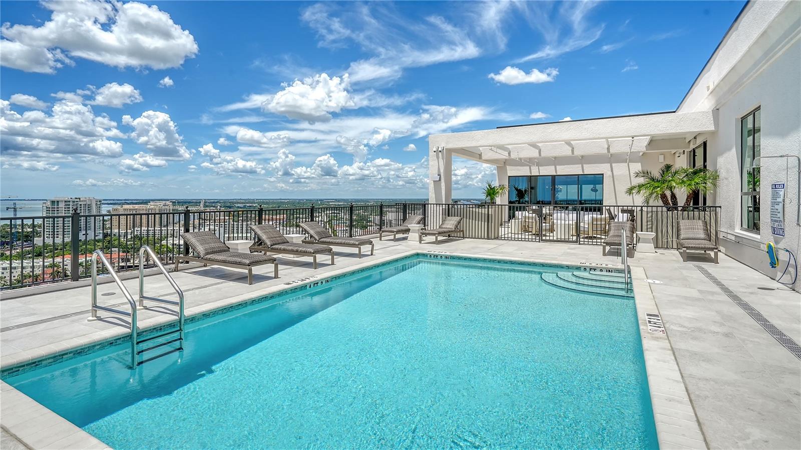 A4659041 Property Photo