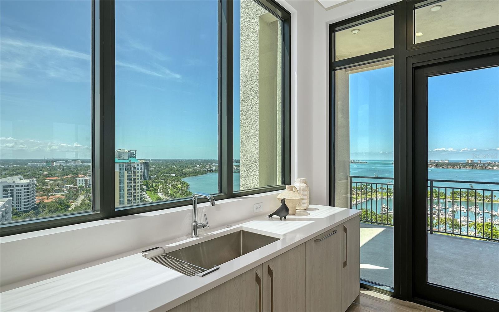 A4659041 Property Photo