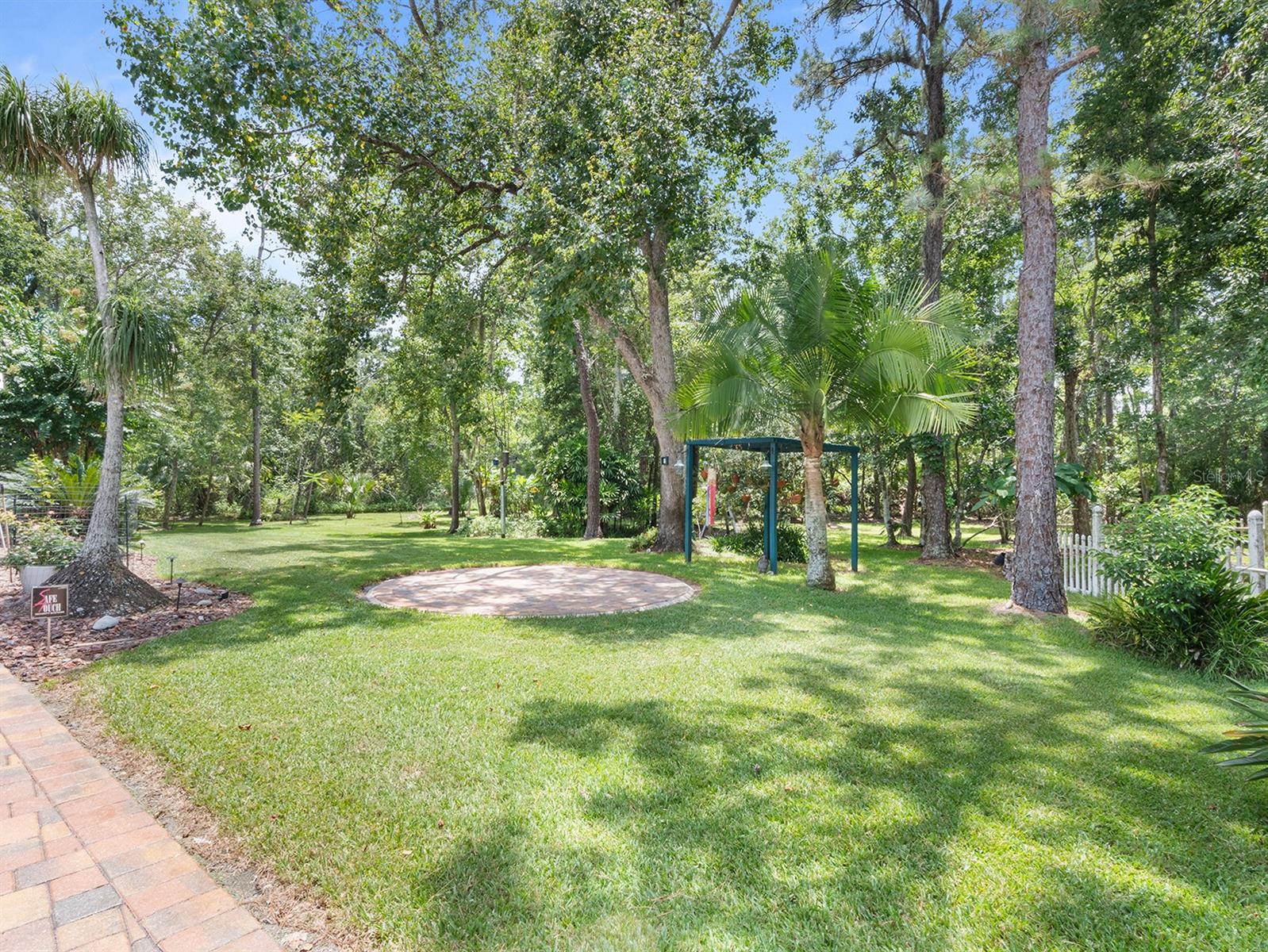 2401 WASSUM TRL, CHULUOTA, FL, 32766