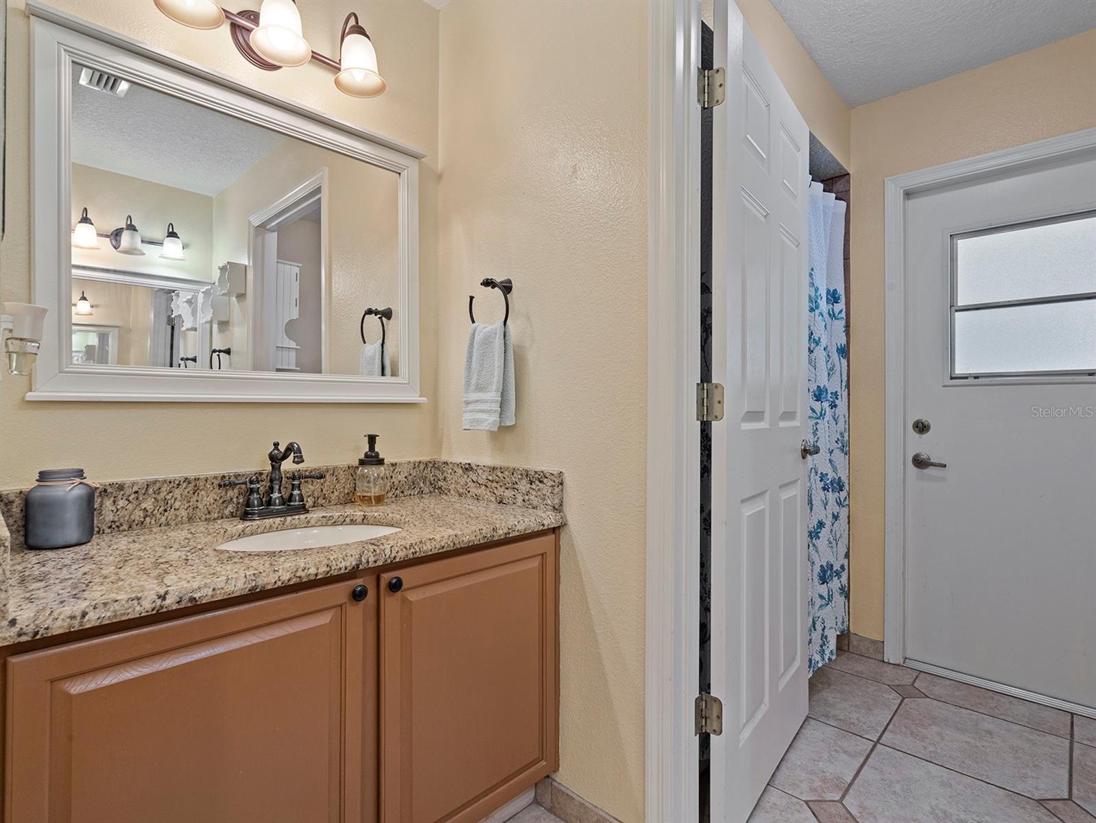 2401 WASSUM TRL, CHULUOTA, FL, 32766