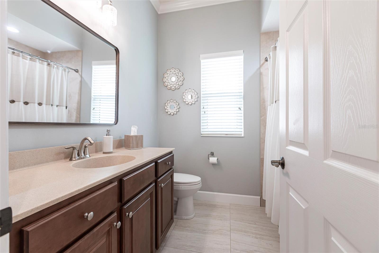 A4659066 Property Photo