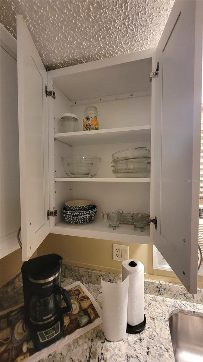 C7512480 Property Photo