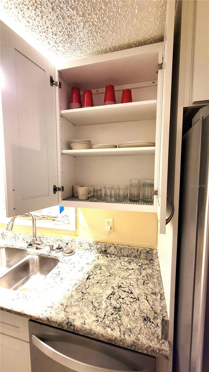 C7512480 Property Photo