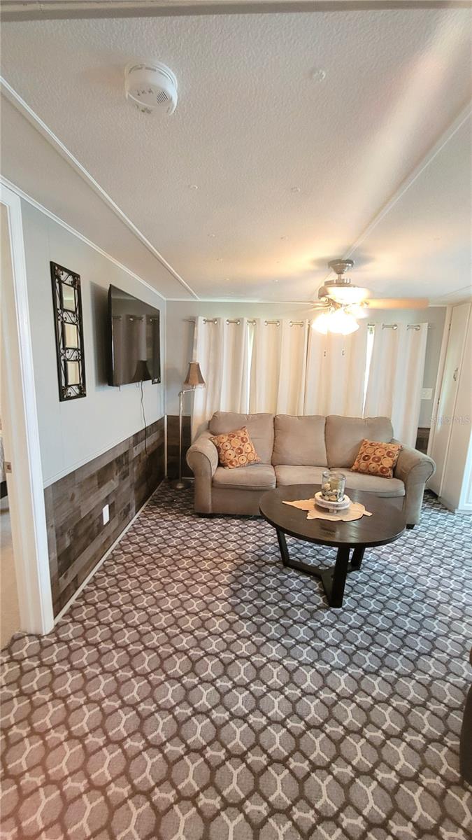 C7512480 Property Photo