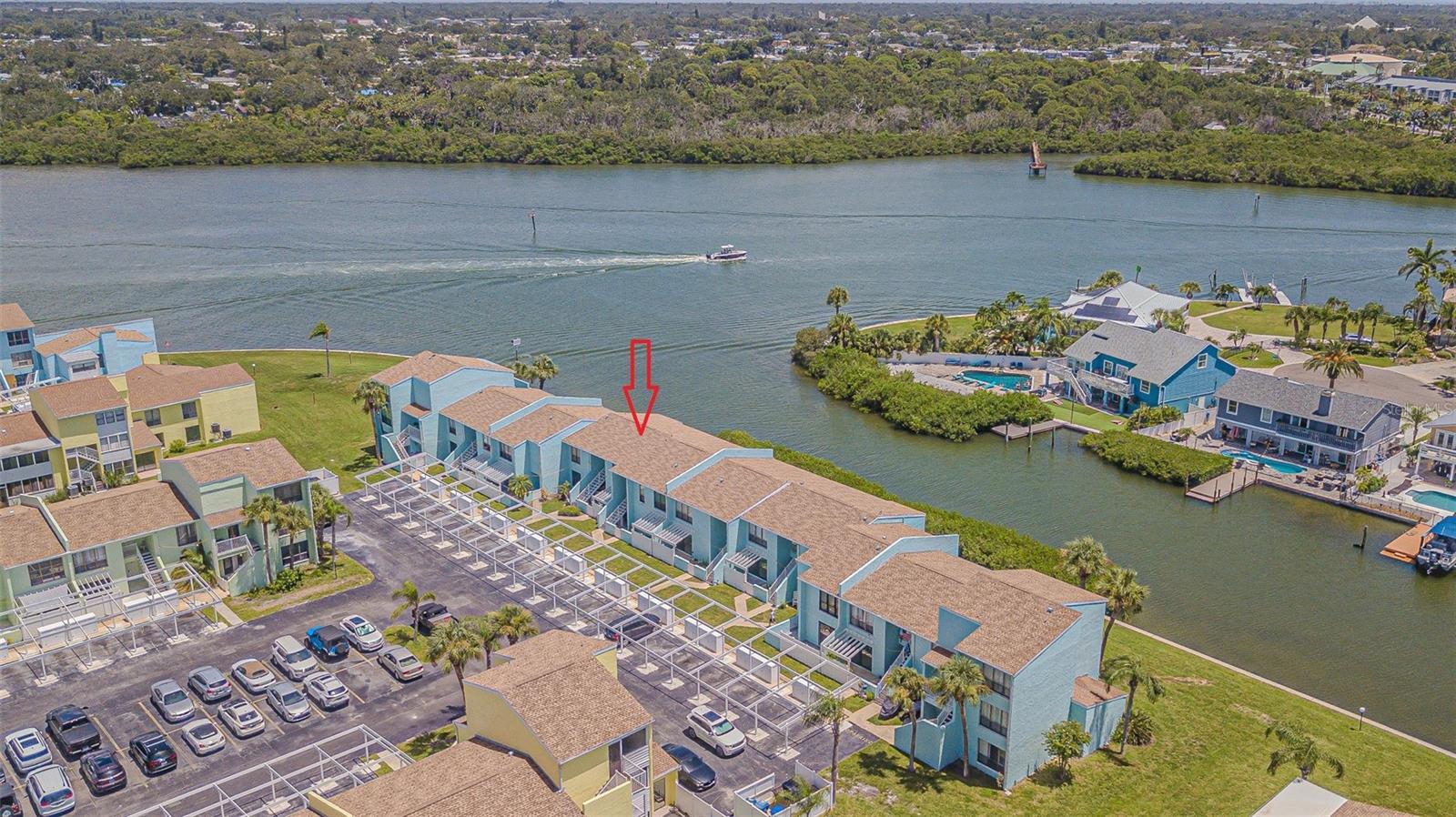 WATERFRONT directly on intercoastal!
