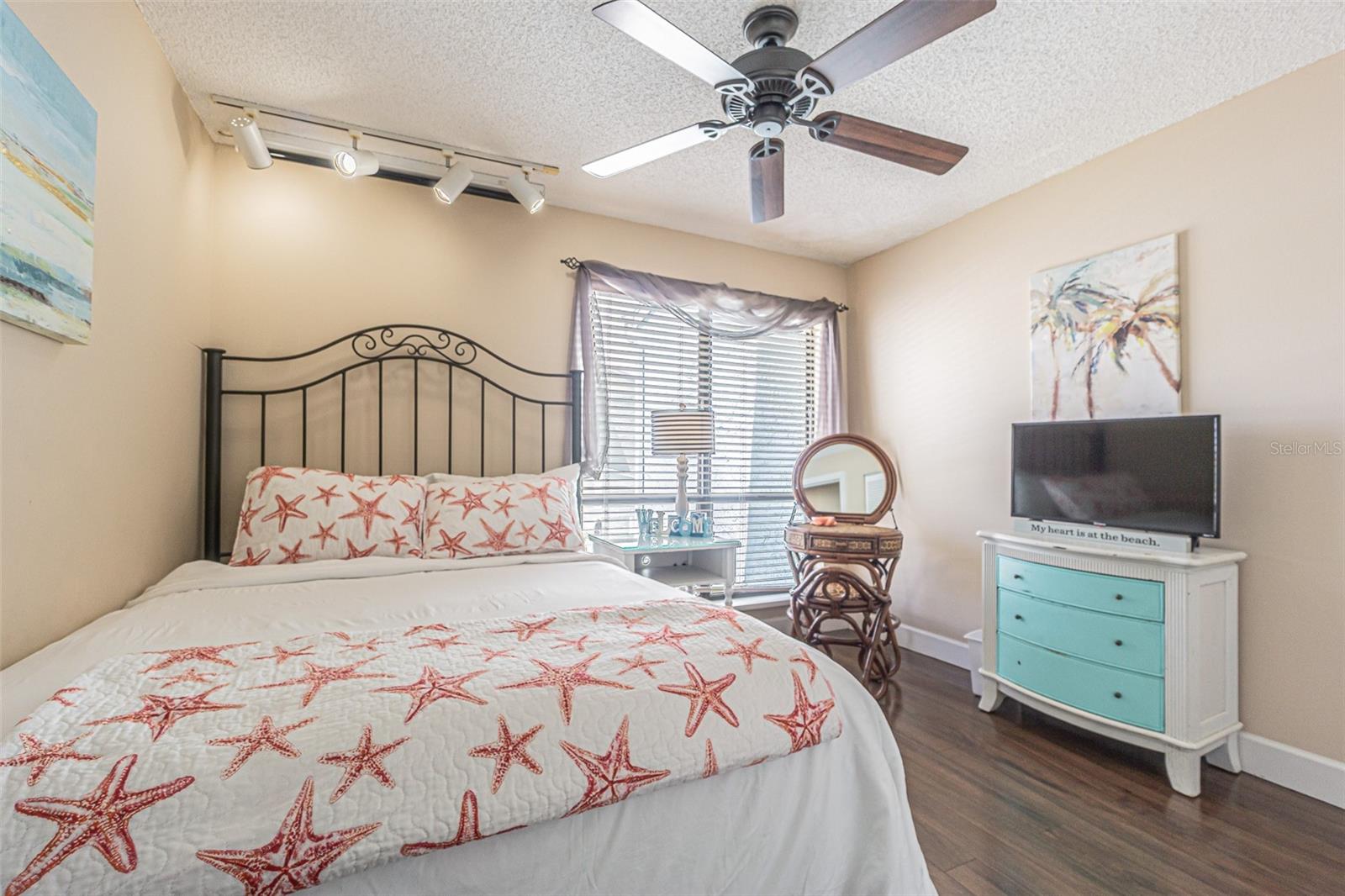 Guest bedroom at front of condo