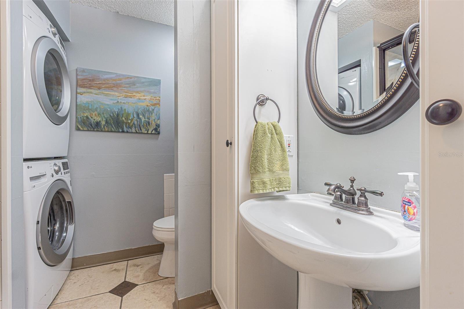 High efficency Washer & Dryer convey