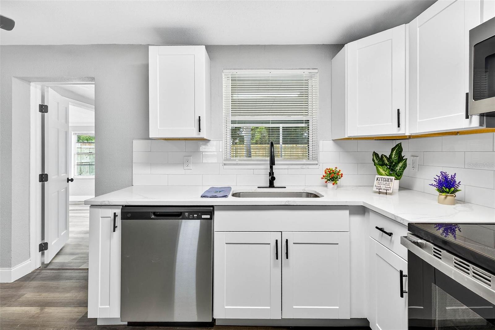 1820 SOLAR DR, HOLIDAY, FL, 34691