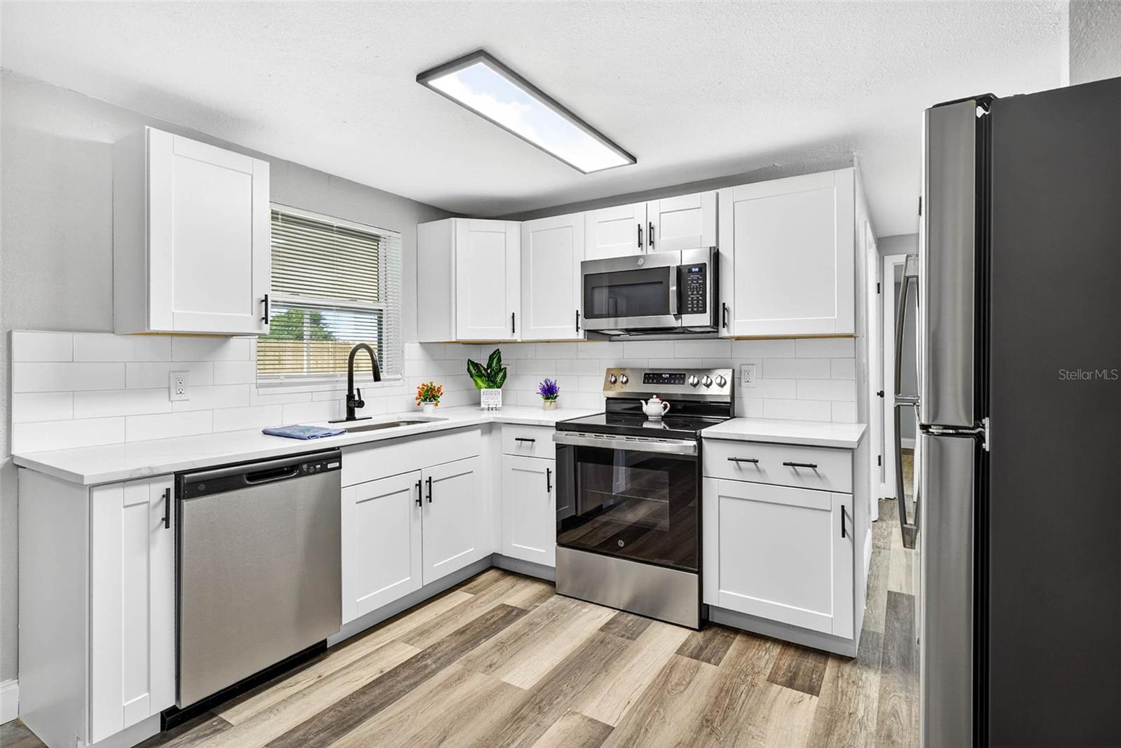 1820 SOLAR DR, HOLIDAY, FL, 34691