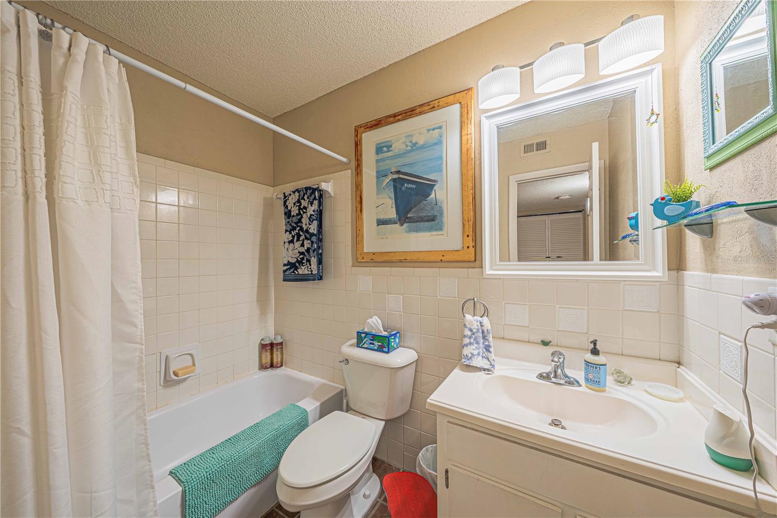 OM705695 Property Photo