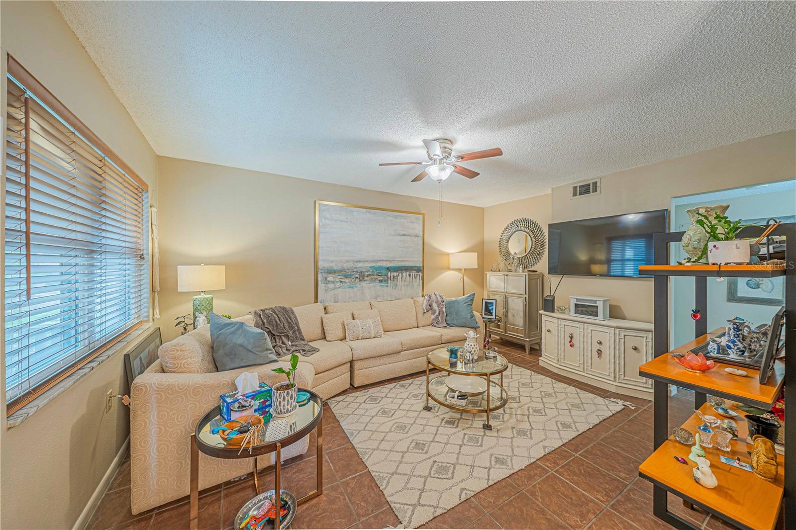 OM705695 Property Photo