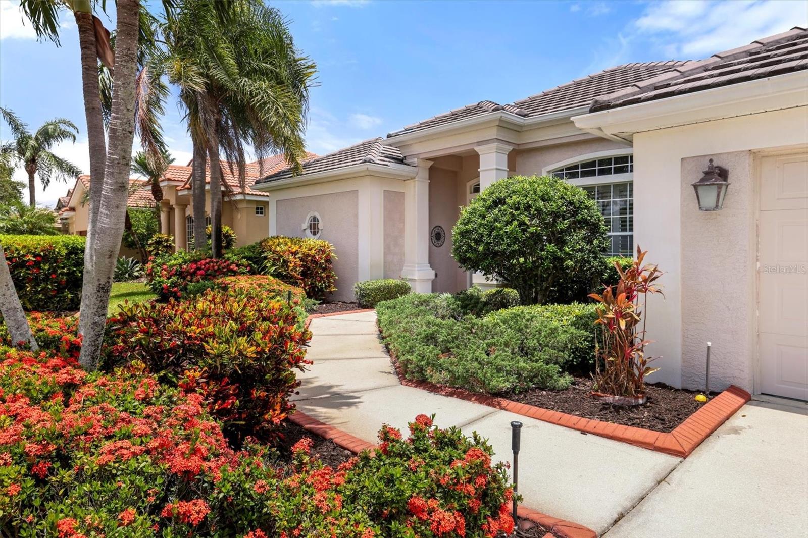 A4659139 Property Photo