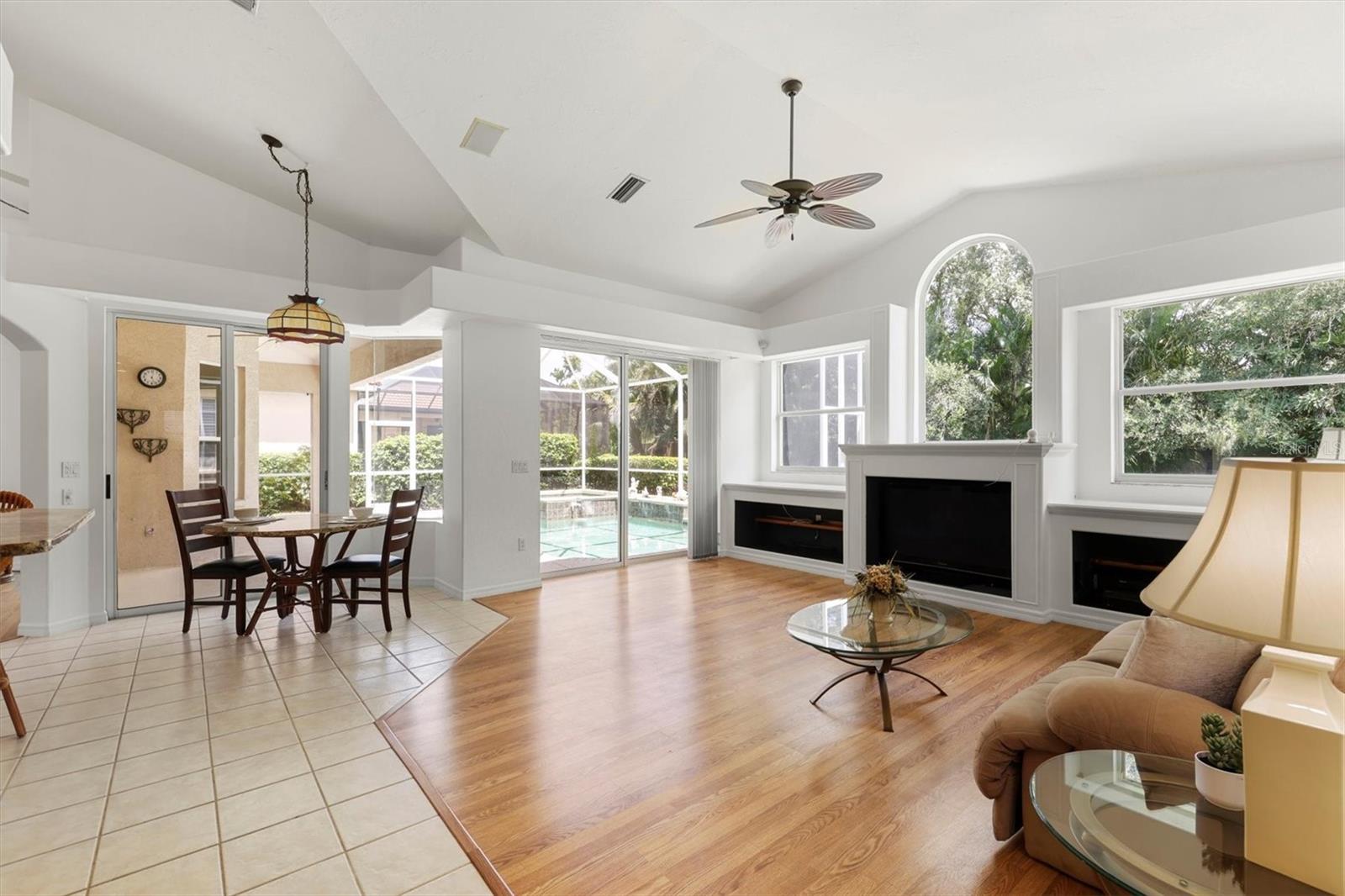 A4659139 Property Photo
