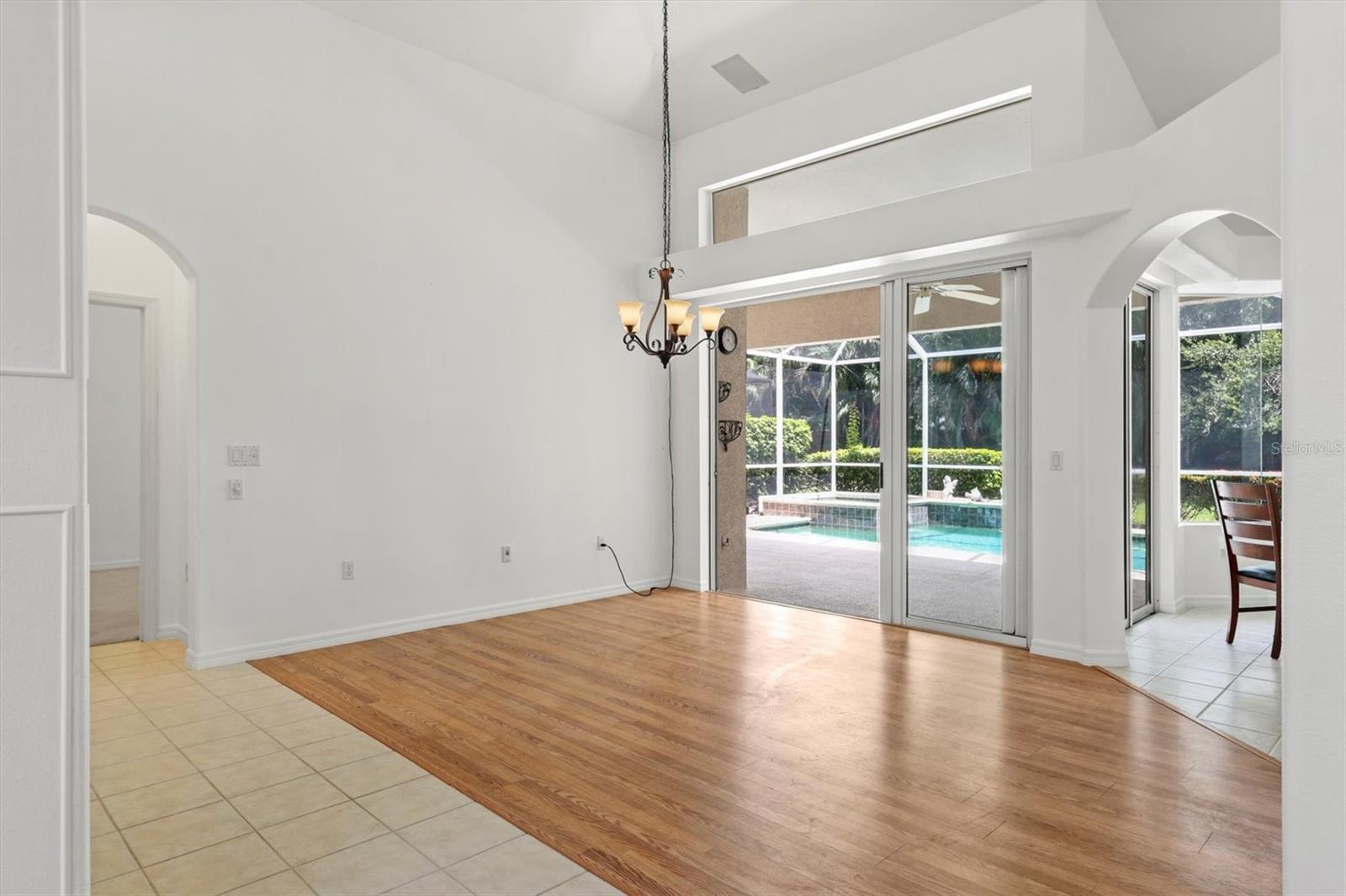 A4659139 Property Photo