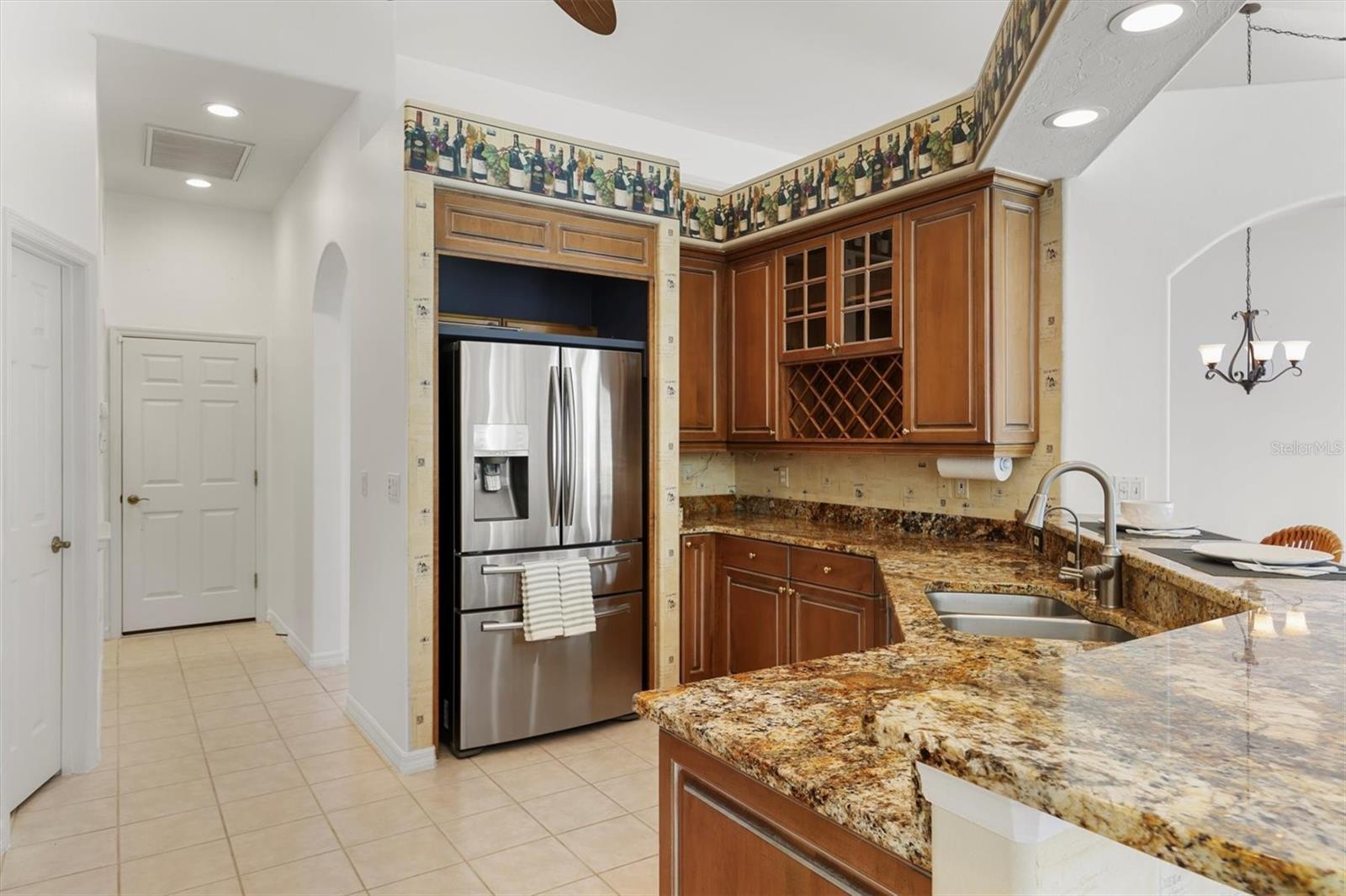 A4659139 Property Photo