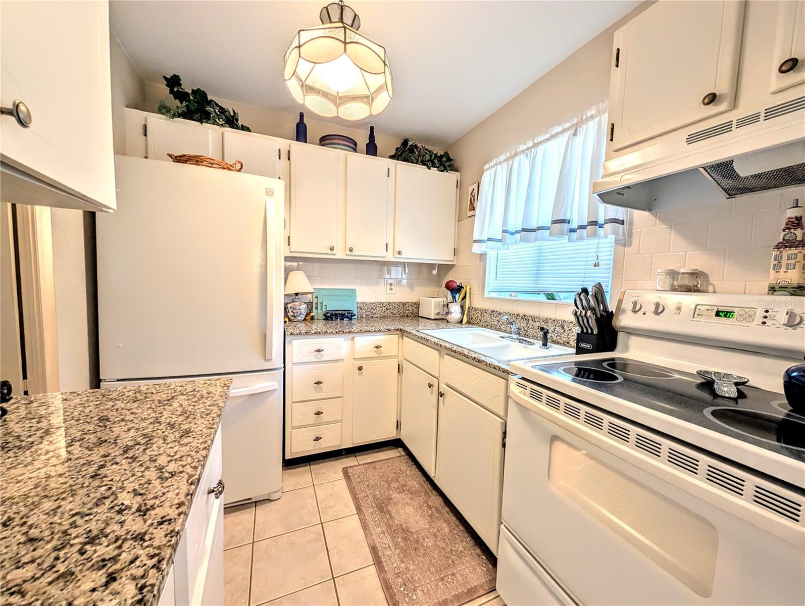 A4659192 Property Photo