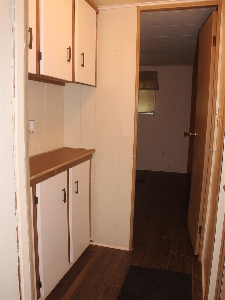 TB8408384 Property Photo