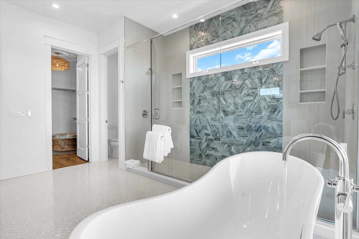 A4659214 Property Photo