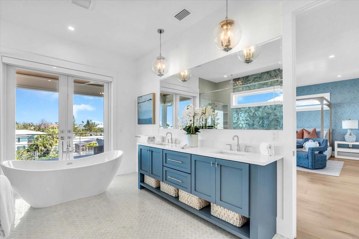 A4659214 Property Photo