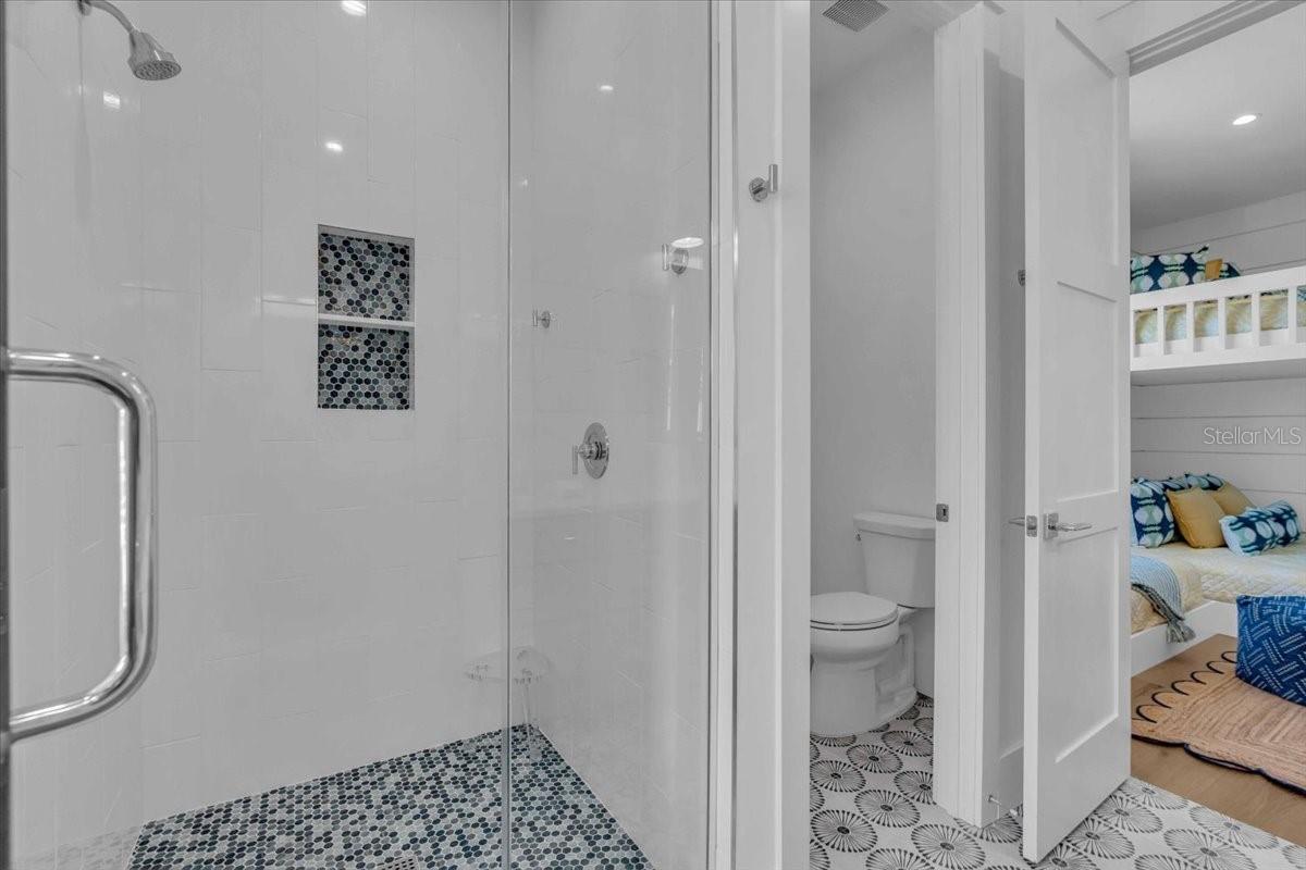 A4659214 Property Photo