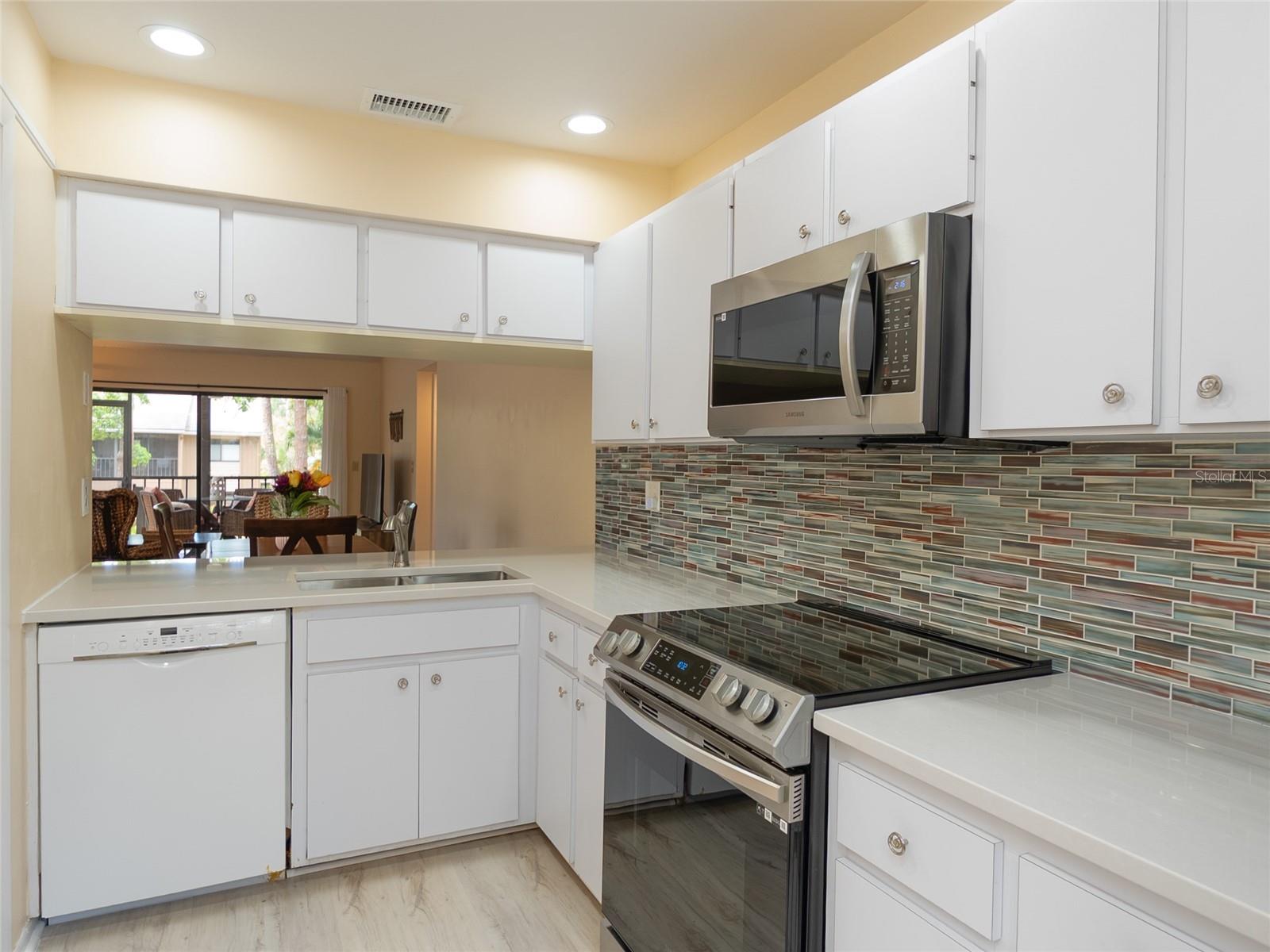 A4659239 Property Photo