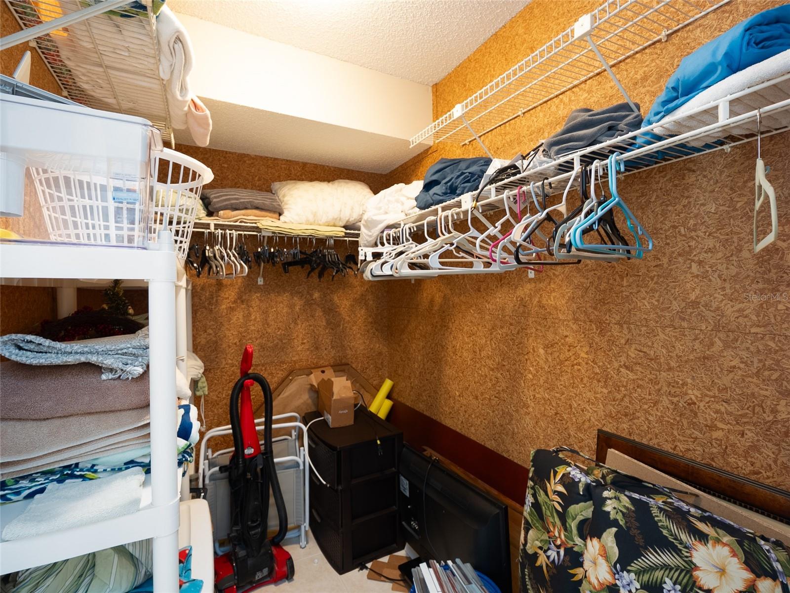 A4659239 Property Photo