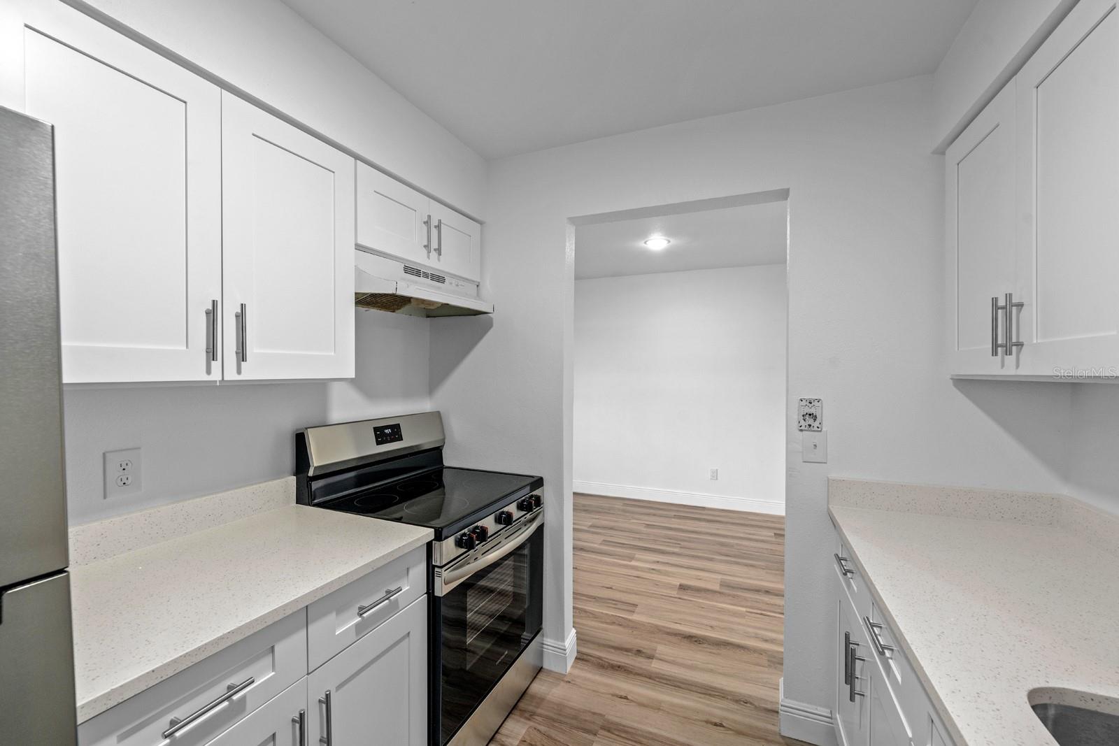 TB8408519 Property Photo