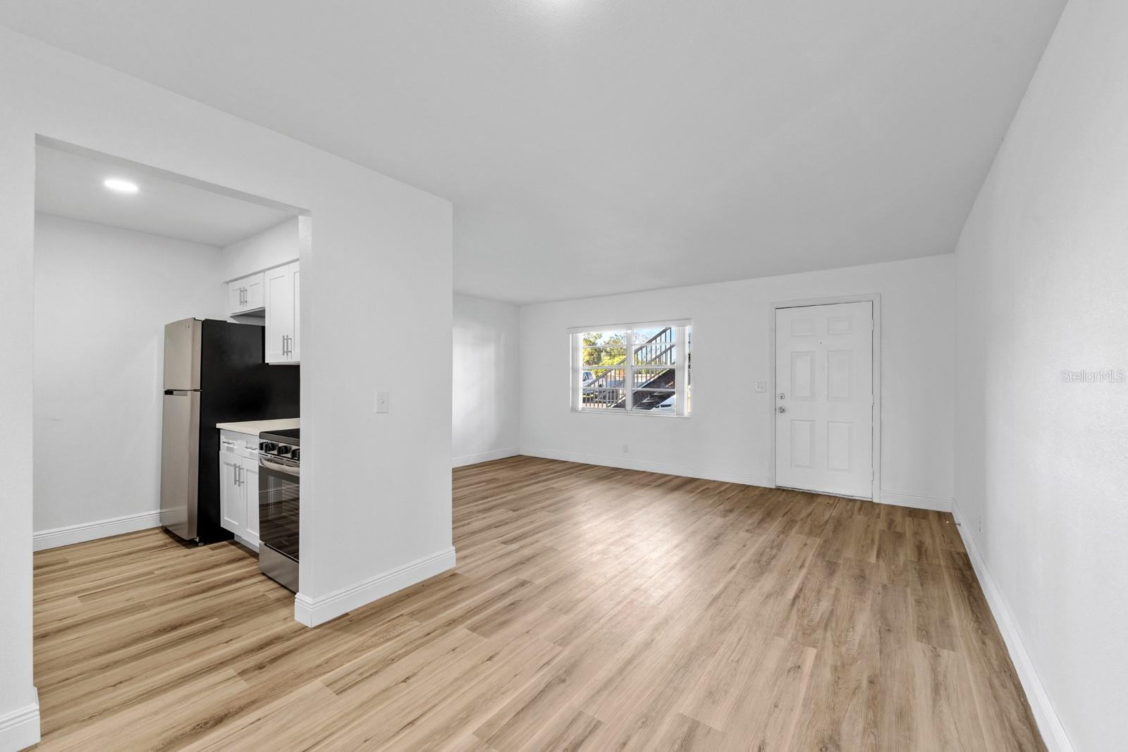 TB8408519 Property Photo