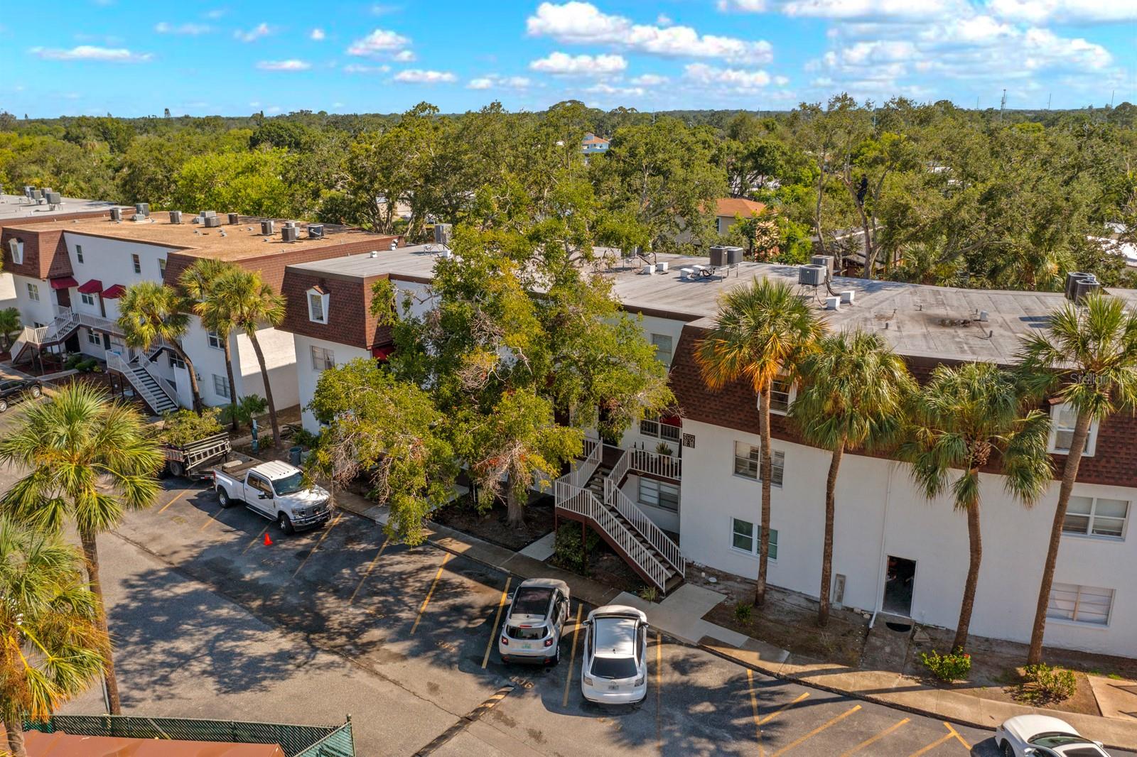 TB8408519 Property Photo