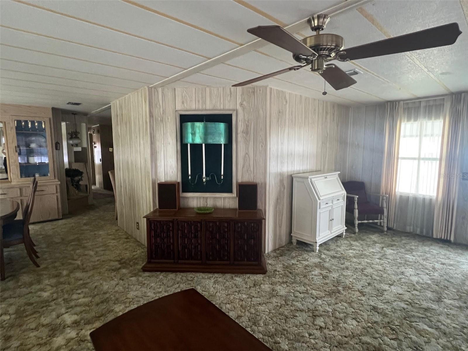 TB8408556 Property Photo