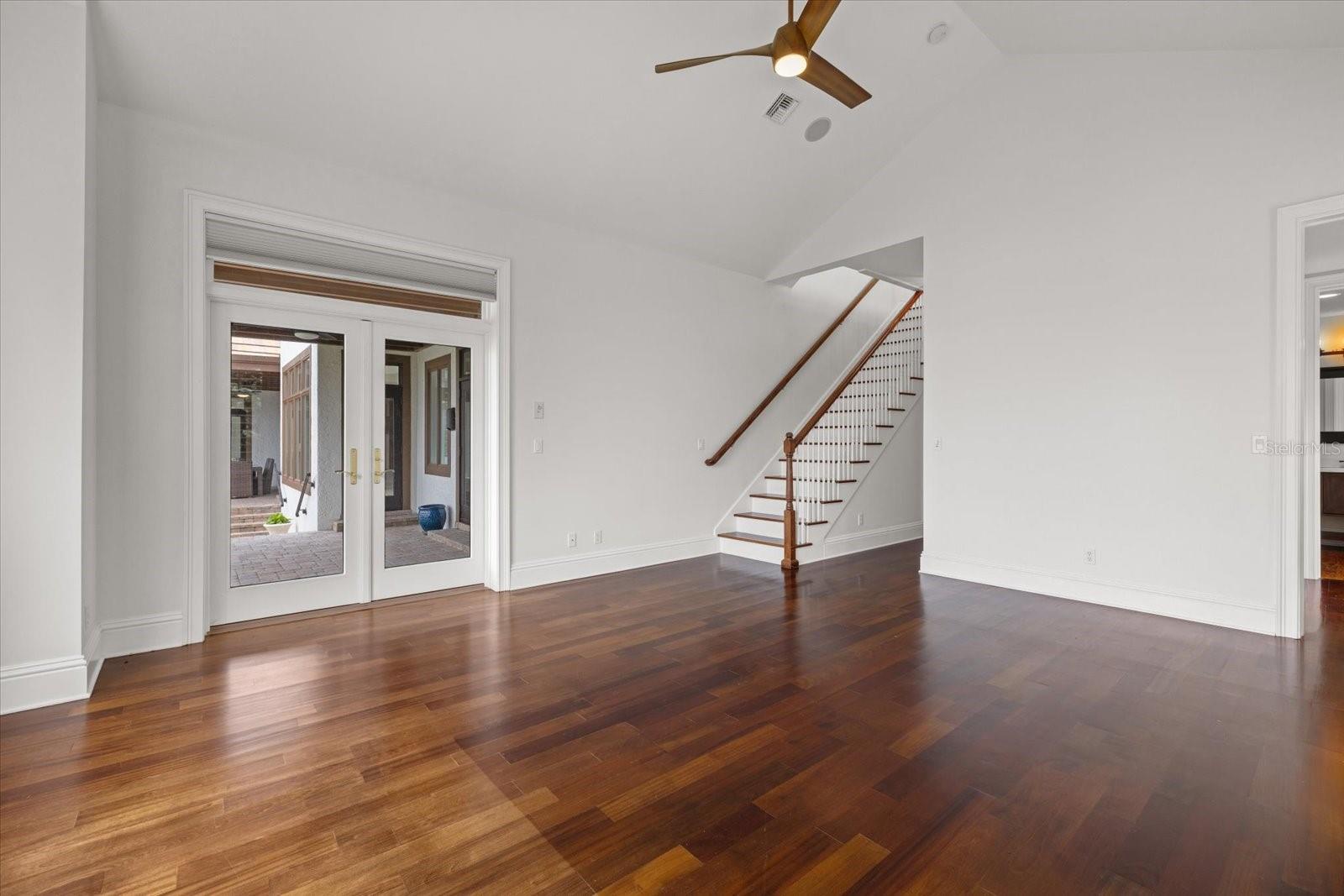 A4659292 Property Photo