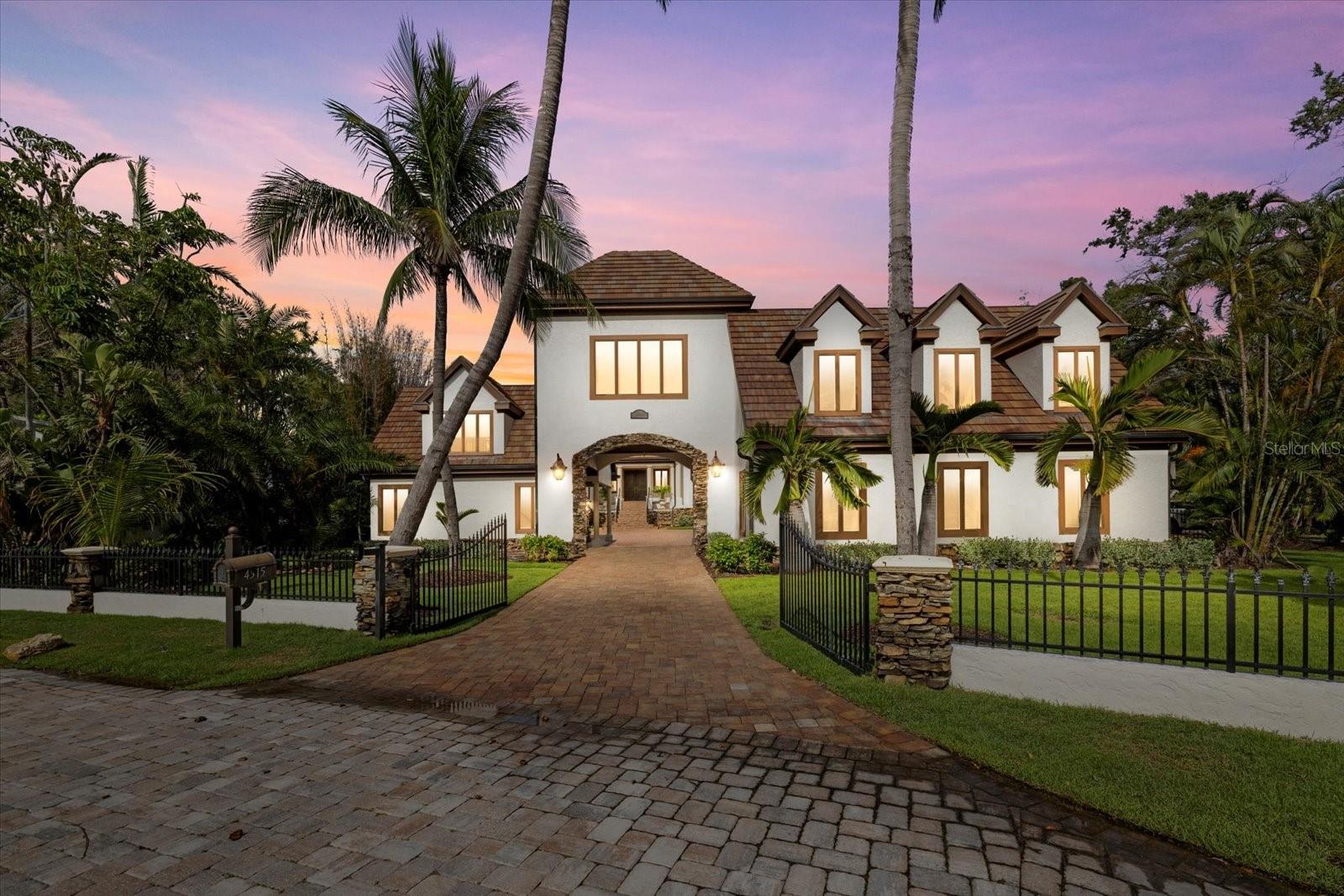 A4659292 Property Photo