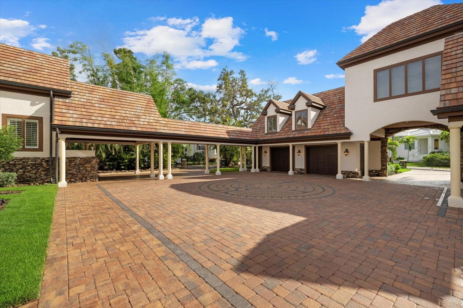 A4659292 Property Photo