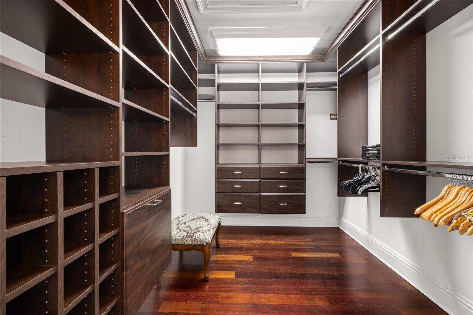 A4659292 Property Photo