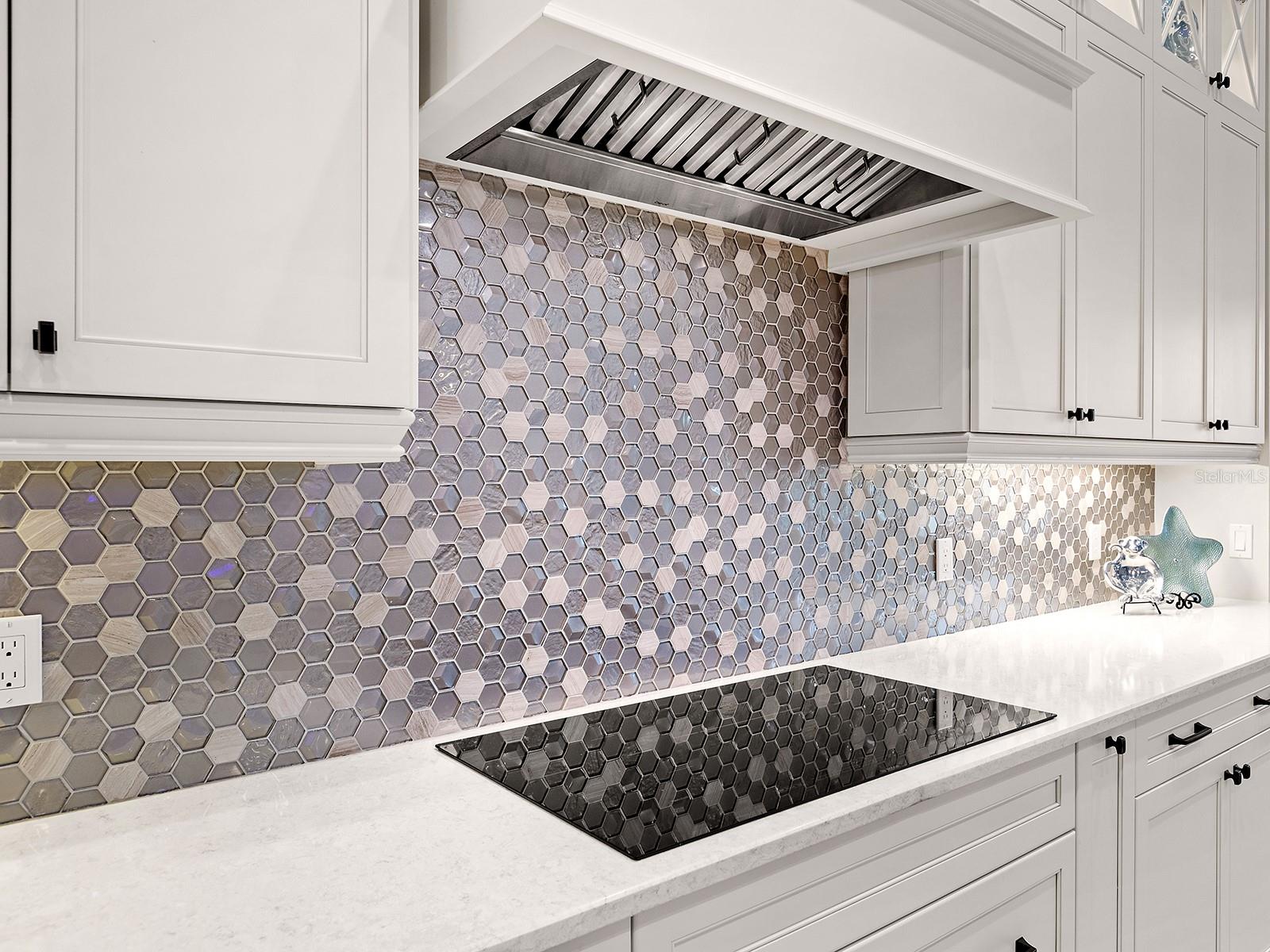 A4659298 Property Photo