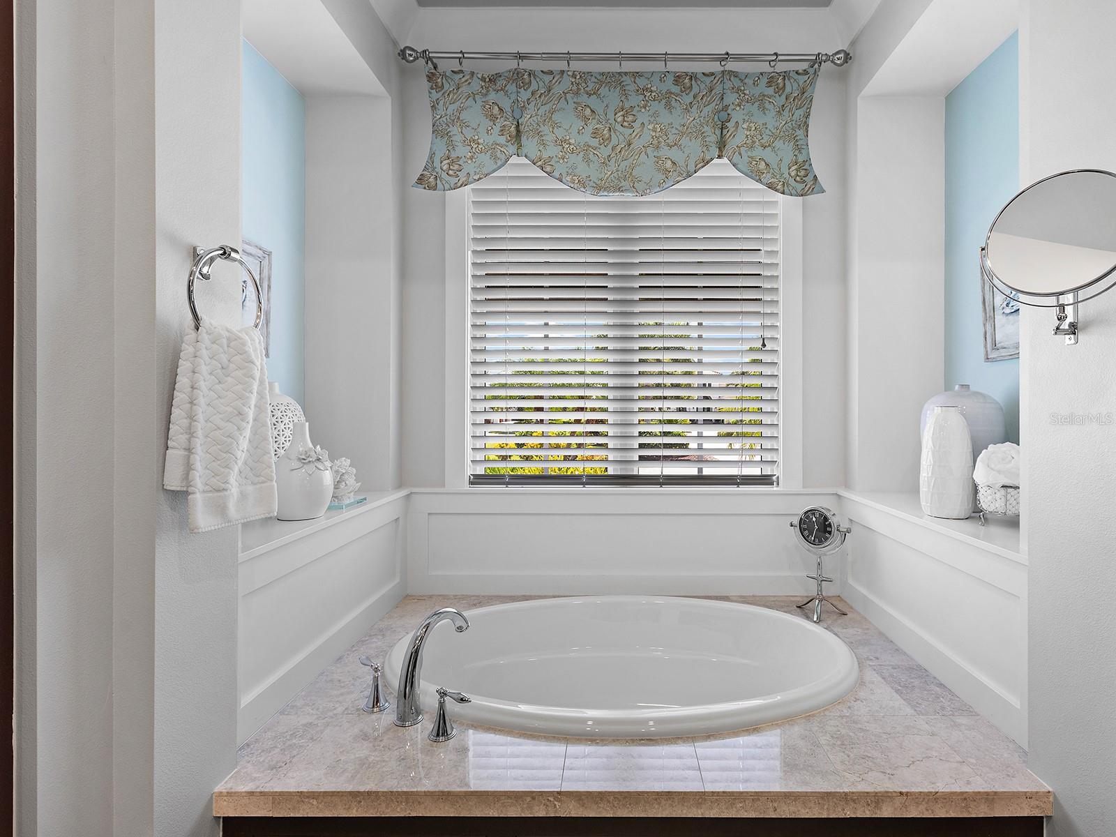 A4659298 Property Photo